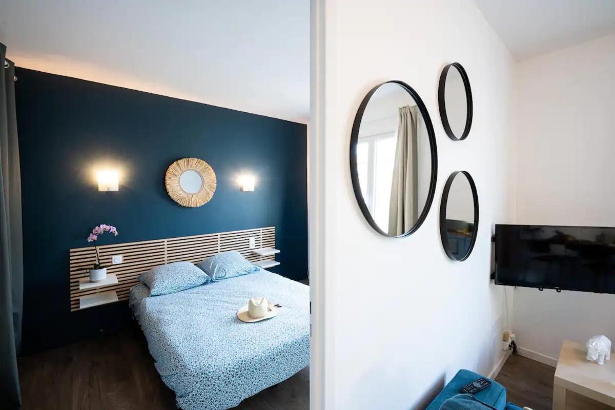 Appartement Centre Village, Clim Et Parking Gratuit Айга-Мортас Екстериор снимка